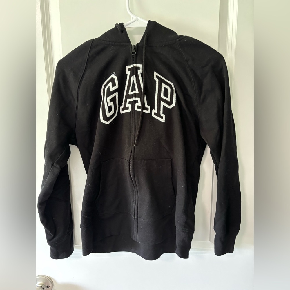 GAP black hooded zip-up jacket. Size small